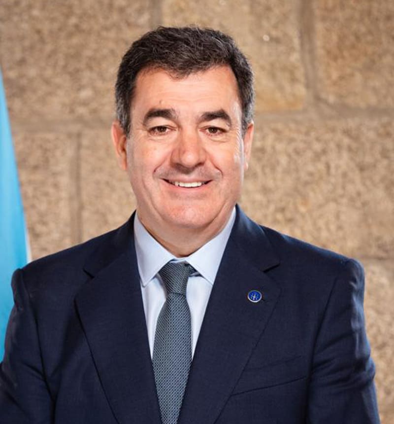 Román Rodríguez Consejero de Educación, Ciencia, Universidades de Formación Profesional de la Xunta de Galicia